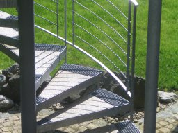 Spindeltreppe aussen-004